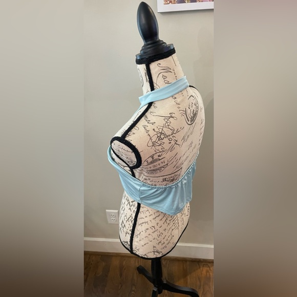 Sky Blue Silky Stretch Halter Women’s Backless Crop Top By “Chic Me” Size XL - Picture 4 of 8